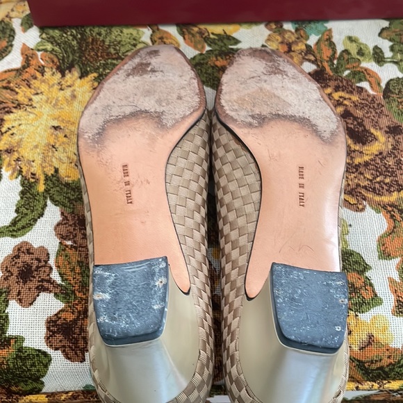 Salvatore Ferragamo Vintage Pumps MARISA CALF Basket Weave Size 7B - Picture 9 of 11